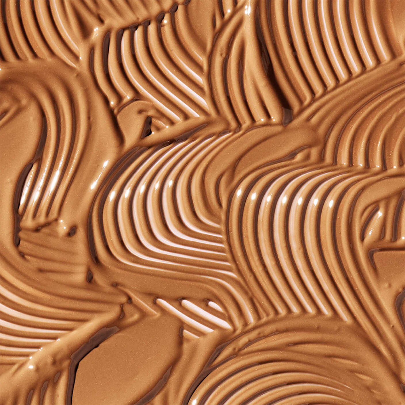 Texture shot of Umbra Cocoa Mineral Cream.