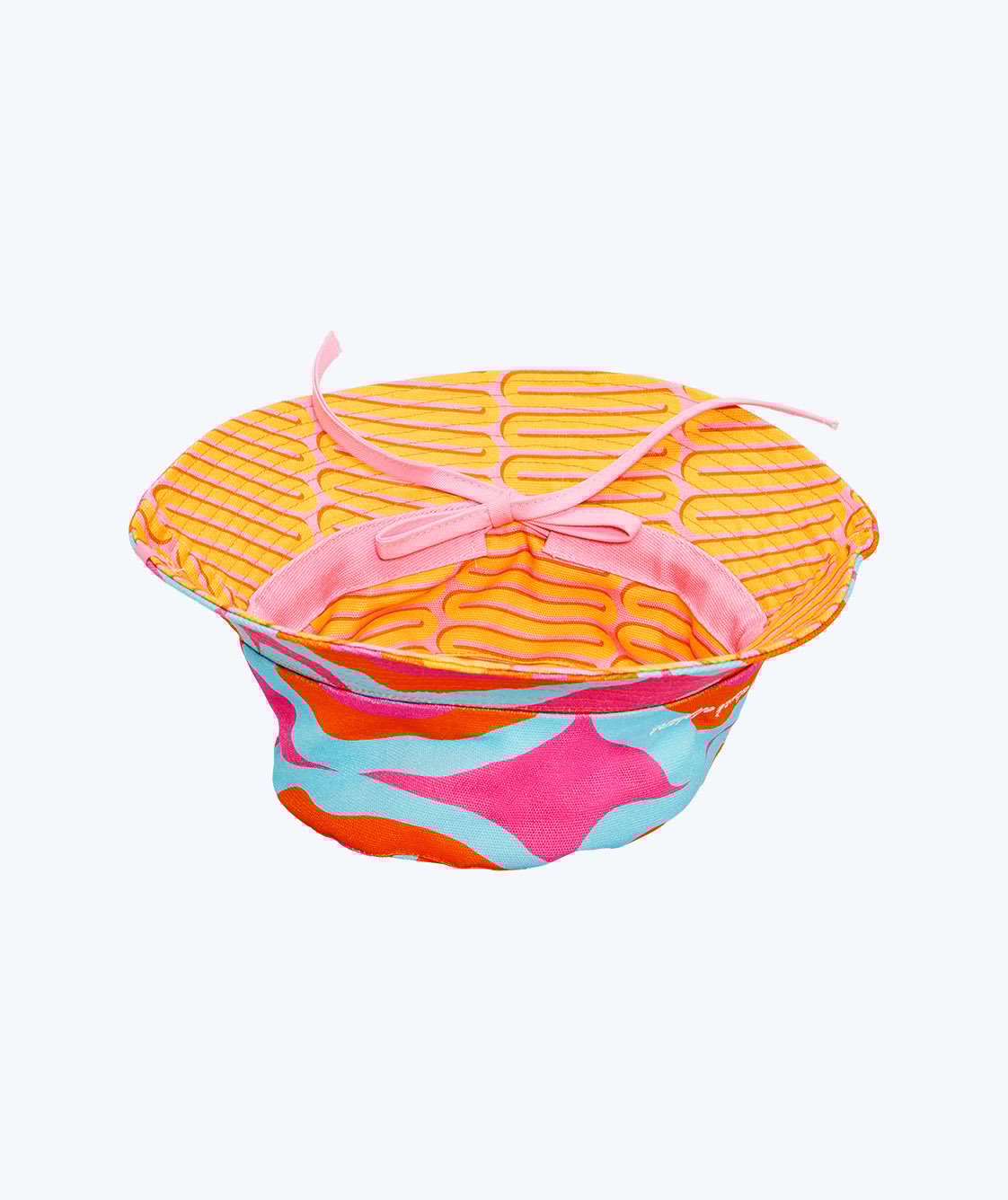 Upside down view of the reversible bucket hat. 